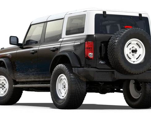 New 2025 Ford Bronco Heritage Edition image 2