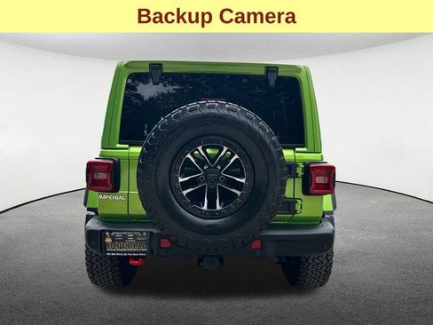 Used 2025 Jeep Wrangler Unlimited Rubicon AWD/4WD image 12