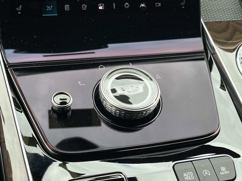 New 2026 Cadillac Escalade Platinum Sport AWD/4WD image 37