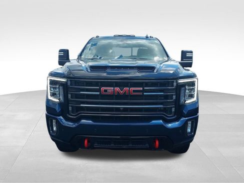 Used 2022 GMC Sierra 2500 AT4 w/ AT4 Premium Plus Package AWD/4WD image 8