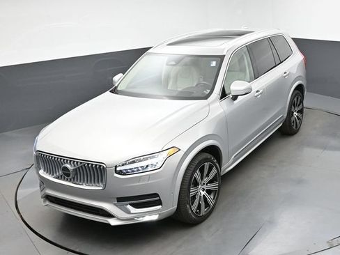 Used 2024 Volvo XC90 B6 Ultimate AWD/4WD image 46