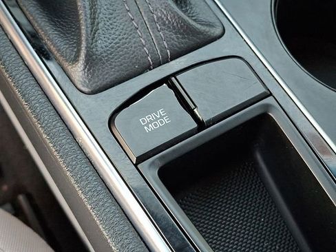 Used 2015 Hyundai Sonata SE w/ Option Group 09 image 25