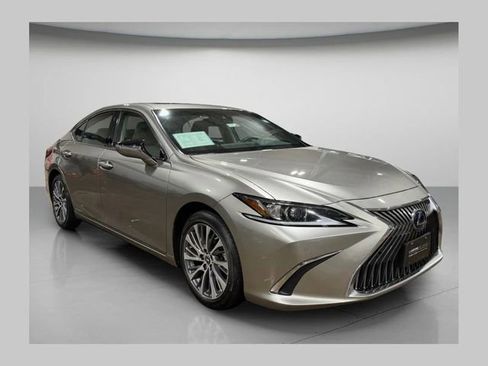 Certified 2021 Lexus ES 300h w/ Premium Package FWD image 1