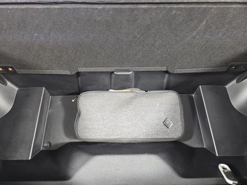 Used 2022 Rivian R1T Launch Edition AWD/4WD image 14