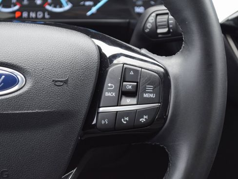 Used 2022 Ford Escape SE w/ SE Sport Appearance Package image 10