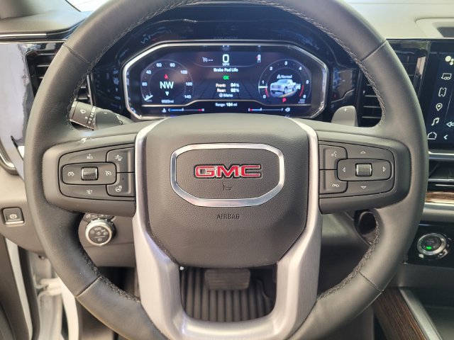 Used 2024 GMC Sierra 1500 Elevation w/ X31 Off-Road Package AWD/4WD image 28