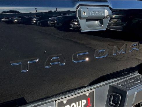 Used 2024 Toyota Tacoma SR image 29