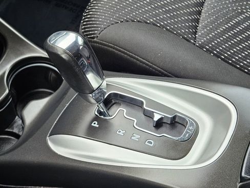 Used 2020 Dodge Journey SE w/ SE Popular Equipment Group image 8