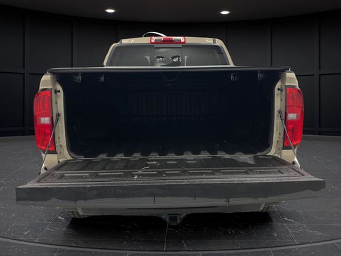 Used 2022 Chevrolet Colorado ZR2 AWD/4WD image 35