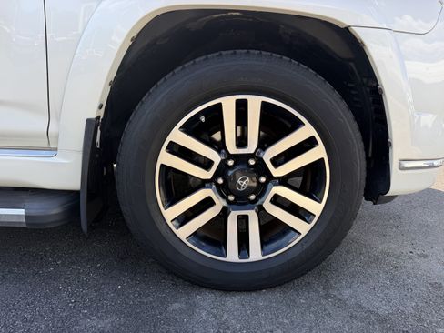 Used 2016 Toyota 4Runner Limited AWD/4WD image 13