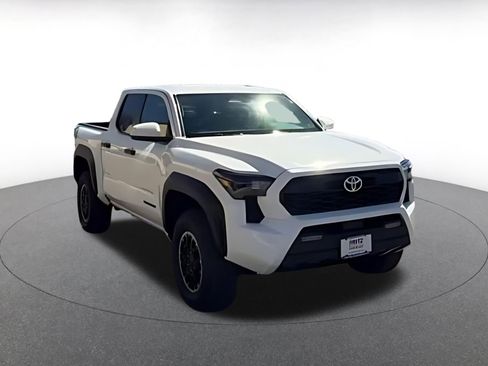 Used 2025 Toyota Tacoma TRD Off-Road AWD/4WD image 14