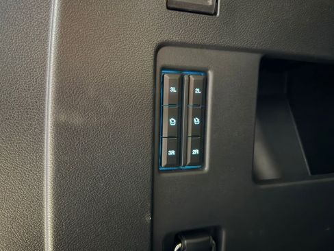 Used 2024 Ford Expedition Max XLT image 44