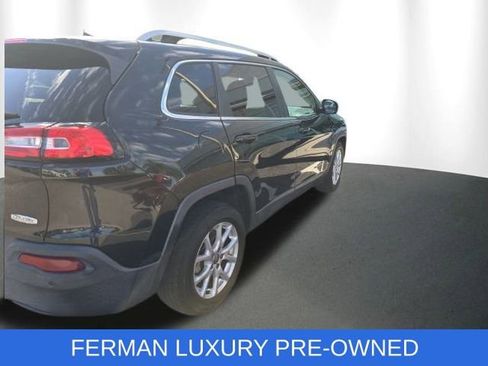 Used 2016 Jeep Cherokee Latitude w/ Safety/Convenience Group image 7