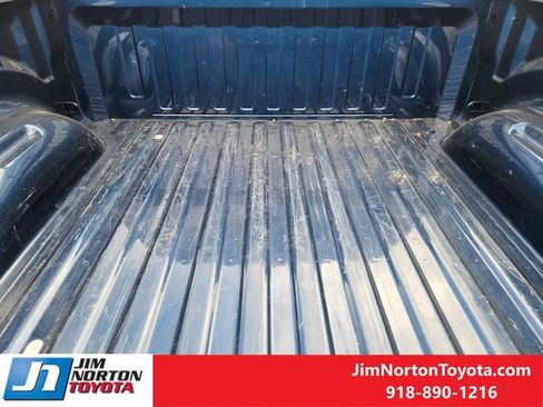 Used 2023 RAM 1500 Lone Star image 34