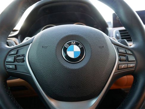 Used 2020 BMW 430i Convertible w/ Convenience Package image 17