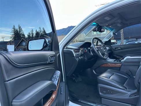 Used 2017 Chevrolet Tahoe Premier image 23