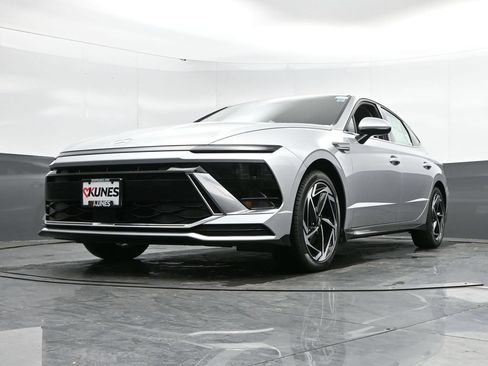 New 2026 Hyundai Sonata SEL FWD image 43