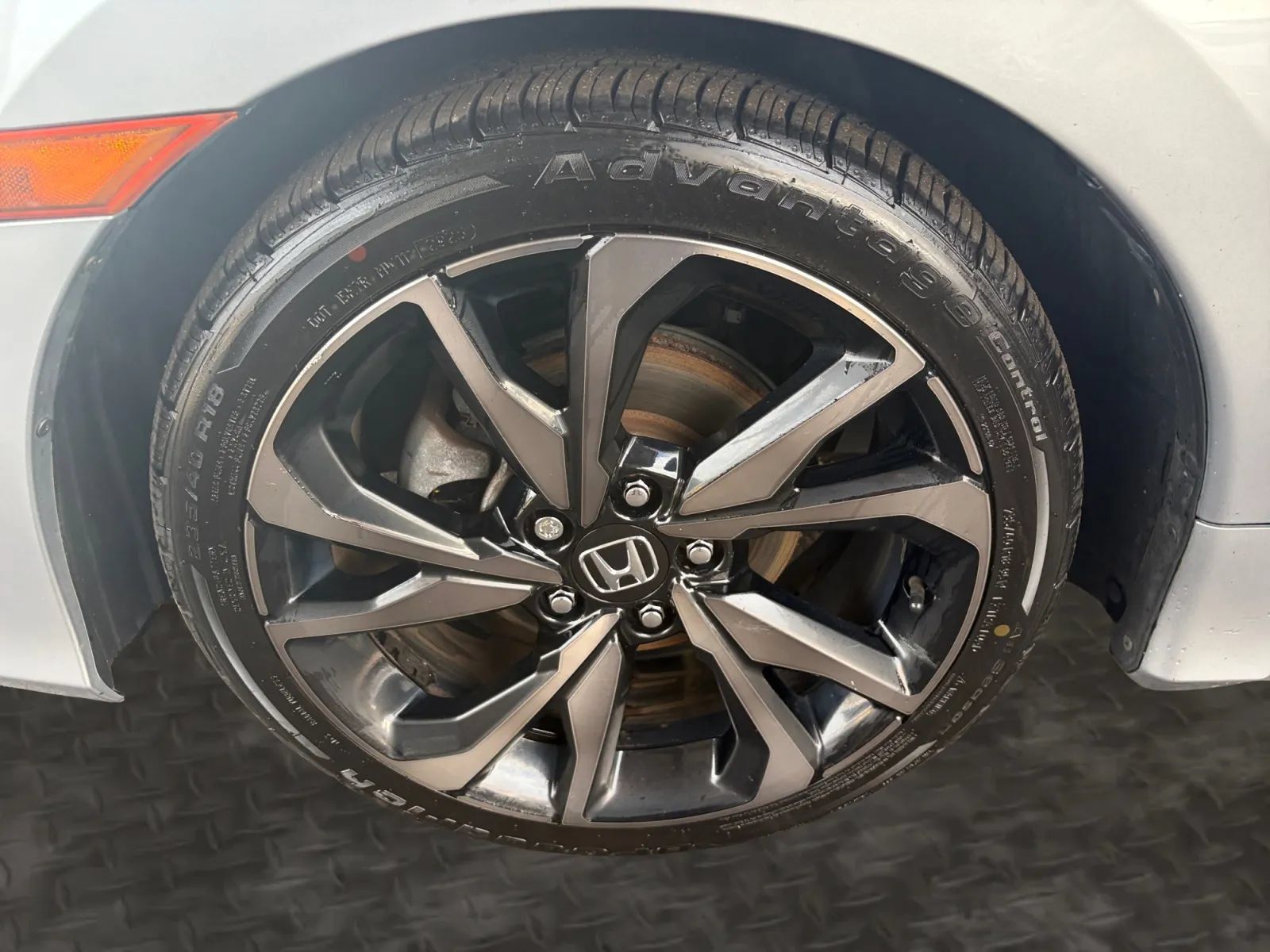 Used 2020 Honda Civic Sport image 33