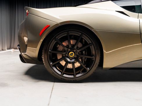 Used 2020 Lotus Evora image 28