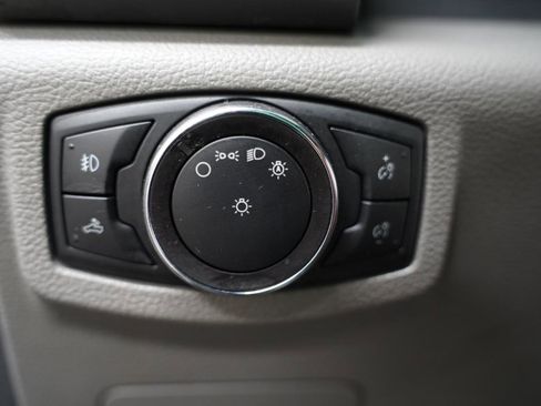 Used 2018 Ford F150 XLT w/ Equipment Group 302A Luxury image 24