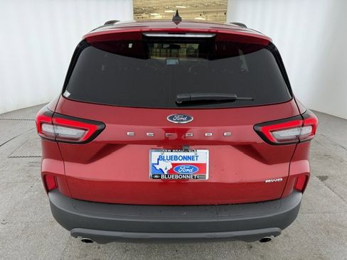 Used 2025 Ford Escape ST-Line AWD/4WD image 4