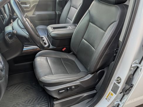 Used 2021 Chevrolet Silverado 2500 LTZ w/ LTZ Premium Package image 17