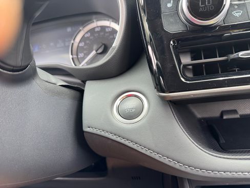 Certified 2025 Toyota Highlander XLE AWD/4WD image 30