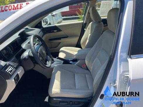 Used 2014 Honda Accord EX-L image 23