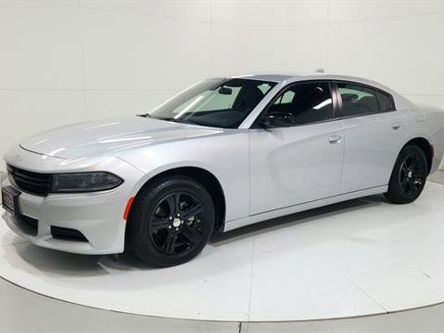 Used 2023 Dodge Charger SXT image 3