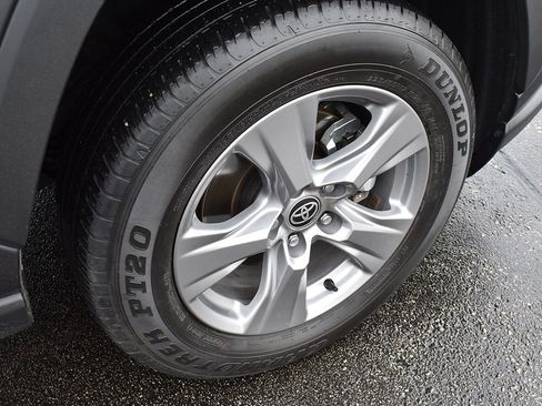 Used 2024 Toyota RAV4 XLE image 9