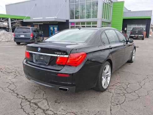 Used 2012 BMW 750Li xDrive image 6