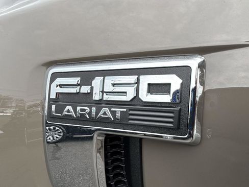 Used 2025 Ford F150 Lariat w/ Equipment Group 501A Mid image 9