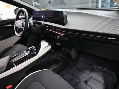 Used 2024 Kia EV6 GT-Line image 50