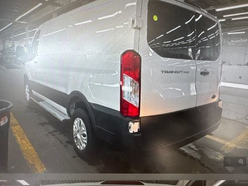 Used 2025 Ford Transit 250 Low Roof w/ Exterior Upgrade Package RWD image 2