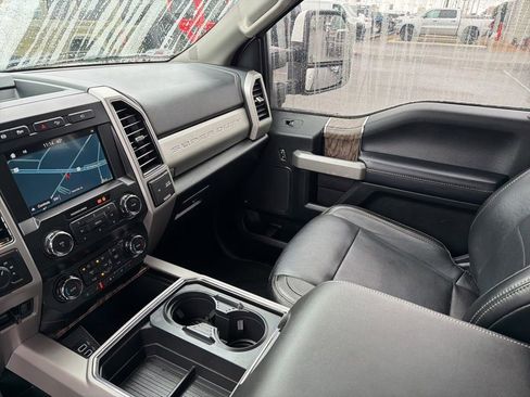 Used 2019 Ford F350 Lariat w/ Lariat Ultimate Package image 40