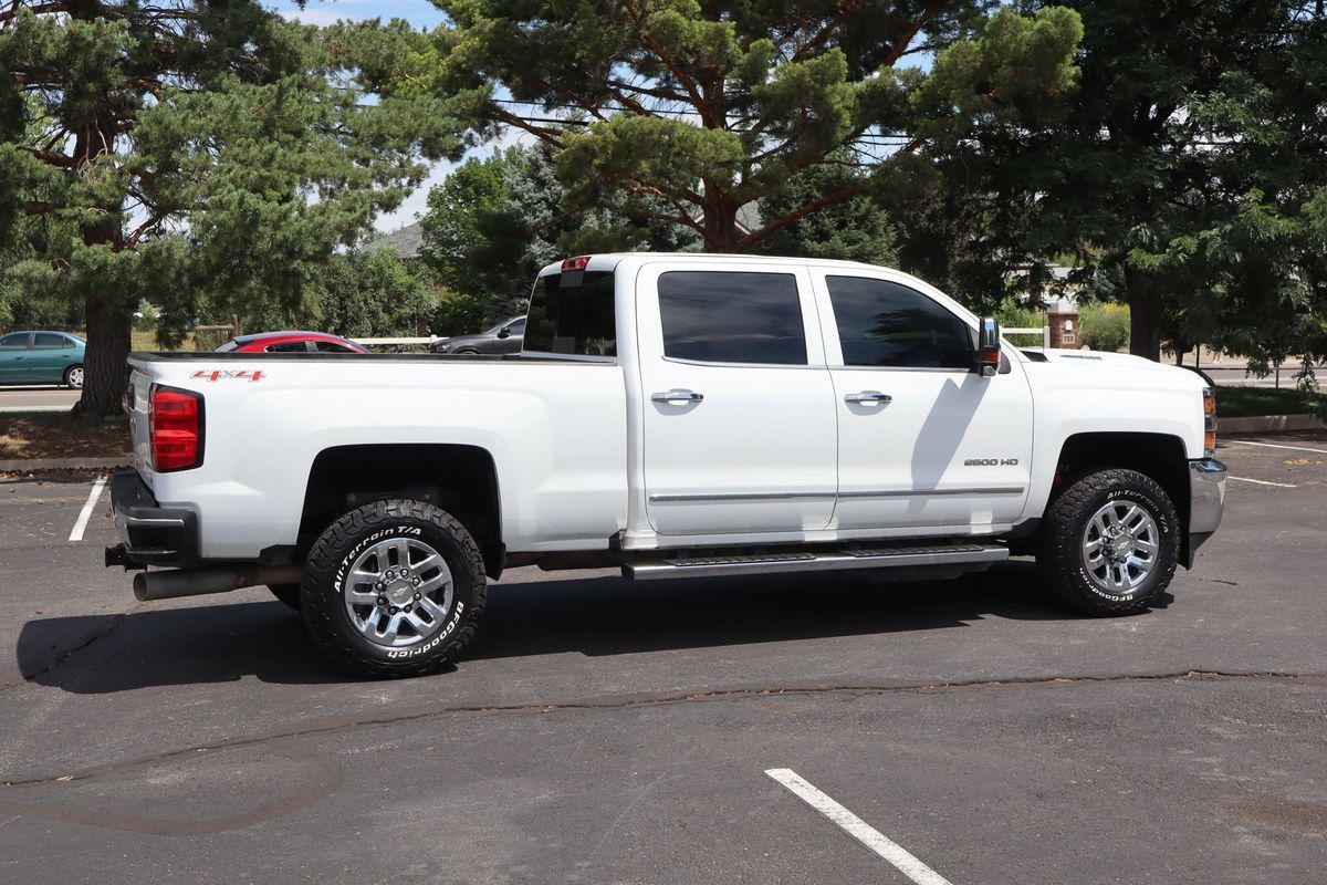 Used 2019 Chevrolet Silverado 2500 LTZ w/ Duramax Plus Package AWD/4WD image 4