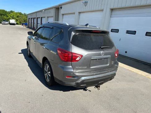 Used 2020 Nissan Pathfinder SV AWD/4WD image 17