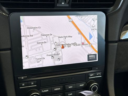 Used 2018 Porsche 911 Targa 4 GTS image 36