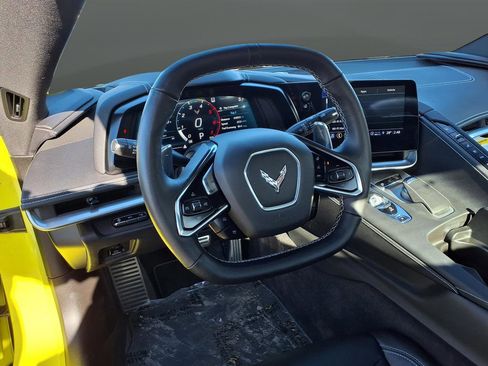 Used 2023 Chevrolet Corvette Stingray Preferred Conv w/ Z51 Performance Package image 9