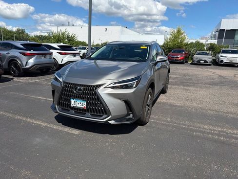 Used 2024 Lexus NX 350 AWD w/ Vision Package image 7