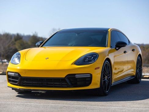 Used 2018 Porsche Panamera 4S AWD/4WD image 9
