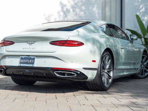Used 2026 Bentley Continental GT AWD/4WD image 3