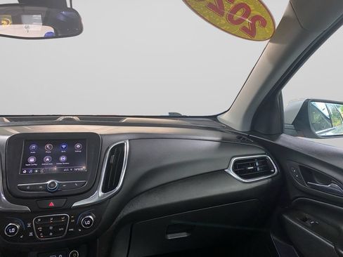 Used 2020 Chevrolet Equinox LT AWD/4WD image 30