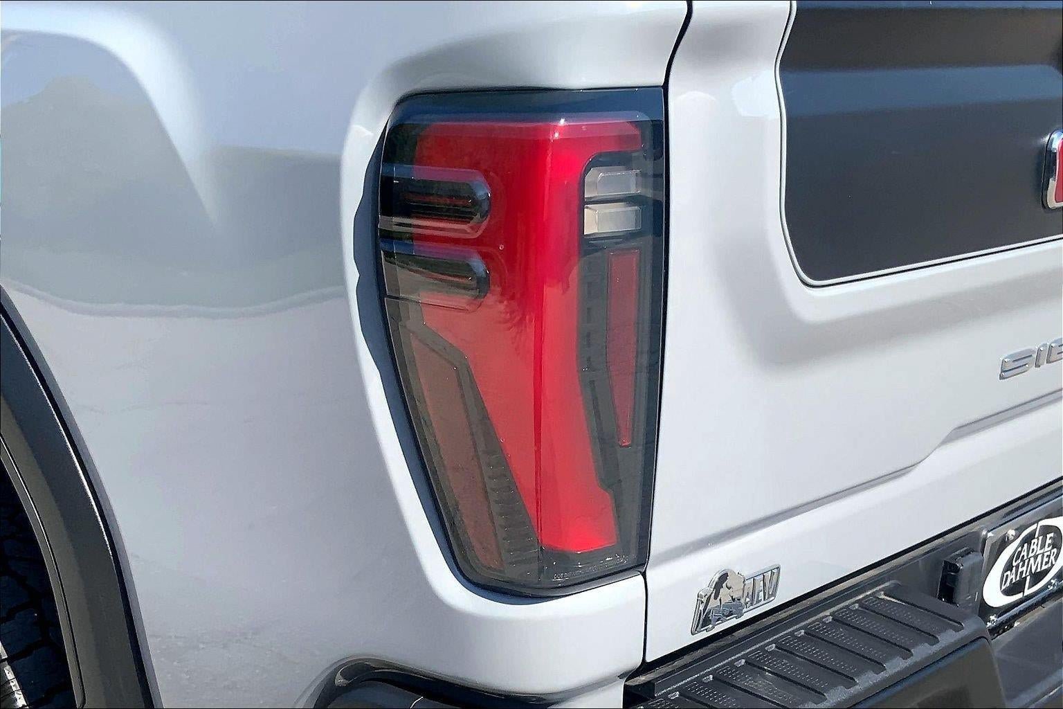 Used 2024 GMC Sierra 2500 AT4X w/ AT4X AEV Edition AWD/4WD image 28
