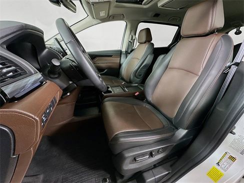 Certified 2025 Honda Odyssey Elite image 30