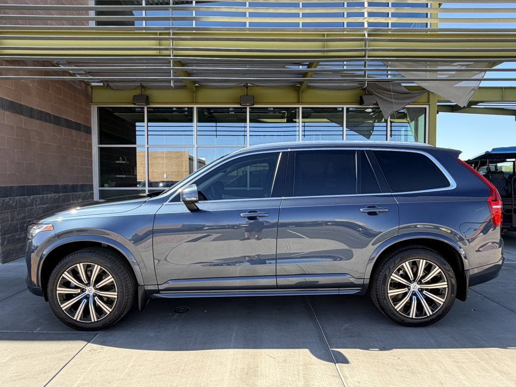 Used 2023 Volvo XC90 B5 Core w/ Protection Package AWD/4WD image 7