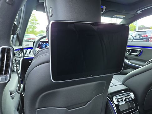 Certified 2023 Mercedes-Benz S 500 4MATIC image 13