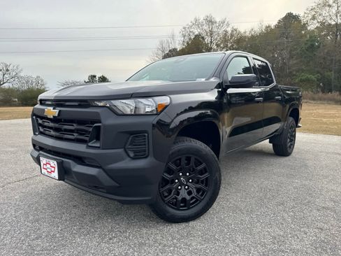 New 2026 Chevrolet Colorado W/T w/ WT Custom Package image 2