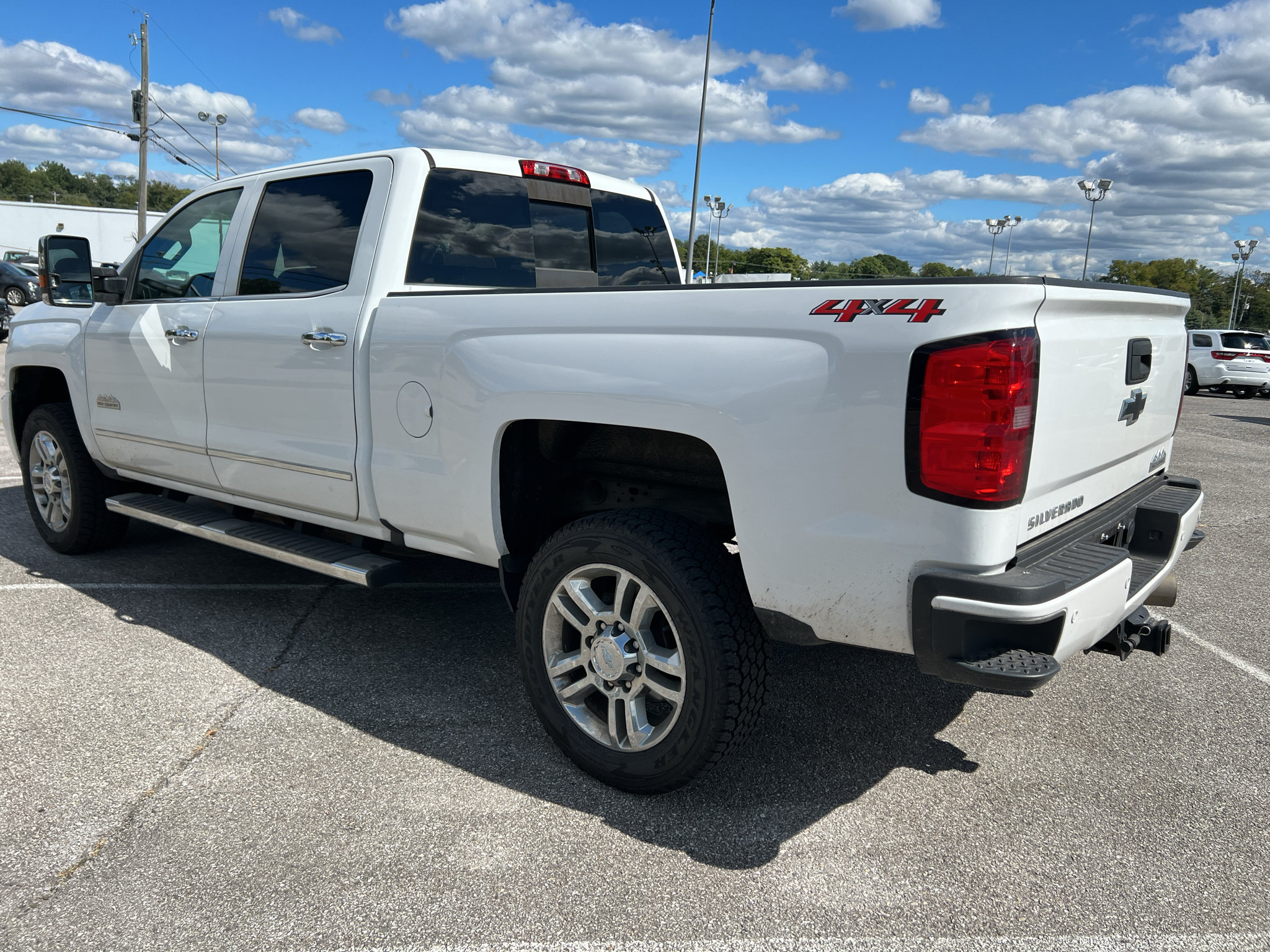 Used 2019 Chevrolet Silverado 2500 High Country w/ Duramax Plus Package AWD/4WD image 5