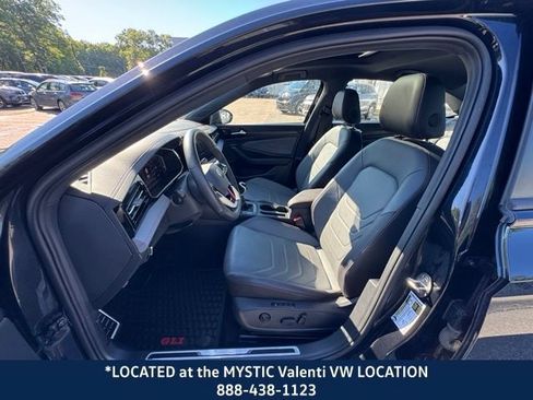 Certified 2025 Volkswagen Jetta GLI Autobahn w/ GLI Black Package FWD image 27